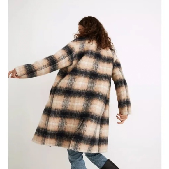 Madewell Plaid Coat in Black and Cream - Picture 5 of 9